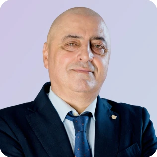 Александър <br class="mobile-break" /> Буюкли photo