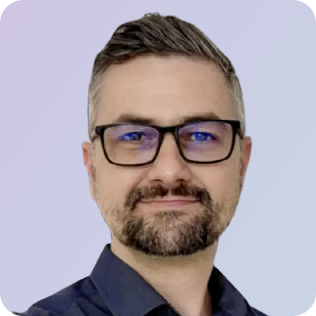 Арсен <br class="mobile-break" /> Апостолов photo